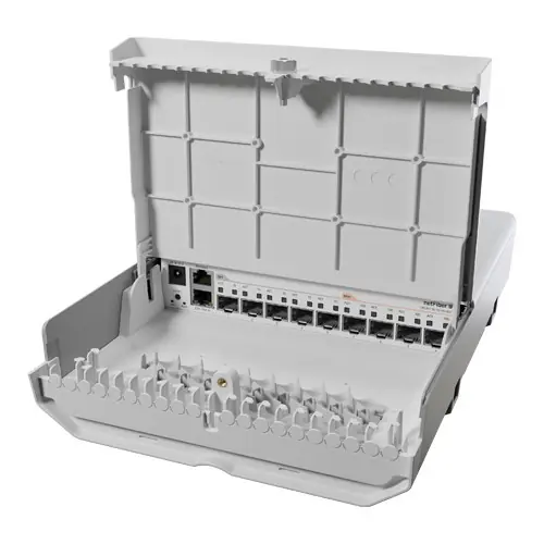 Switch netFiber 9, 4 x SFP+ 10G, 5 x SFP 1G, 1 x Gigabit (PoE-In), outdoor - MikroTik CRS310-1G-5S-4S+OUT Disponibil imediat