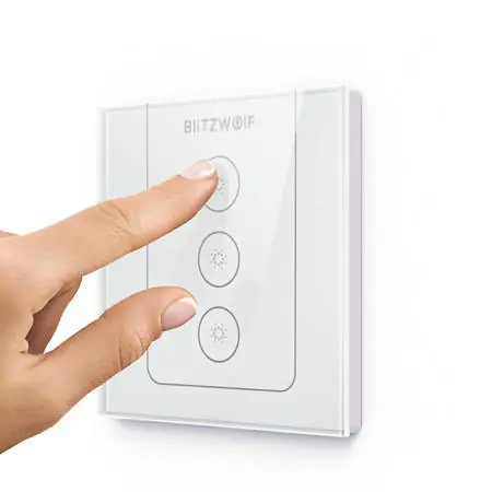 Ofertă limitată Comutator inteligent de perete 3 canale RF Wi-Fi BlitzWolf BW-SS8 compatibil Tuya
