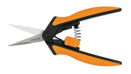 Foarfece de taiere Fiskars Microtip SP13, lungime: 21,5 cm, lame din otel de inalta calitate/maner din plastic, negru/portocaliu, solid, 1051600 Ofertă limitată