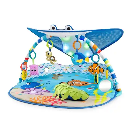 Nu rata Bright Starts, Disney Baby, Finding Nemo Play Blanket cu Game Arch, Lights si mai mult de 20 de minute de melodii, o papusa Dory Finger si multe altele