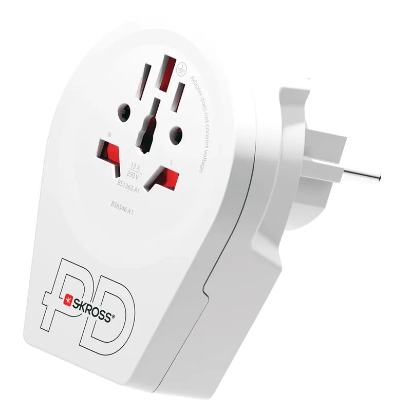 Ofertă SKROSS 1.500295-E World to Europe USB AC20PD
